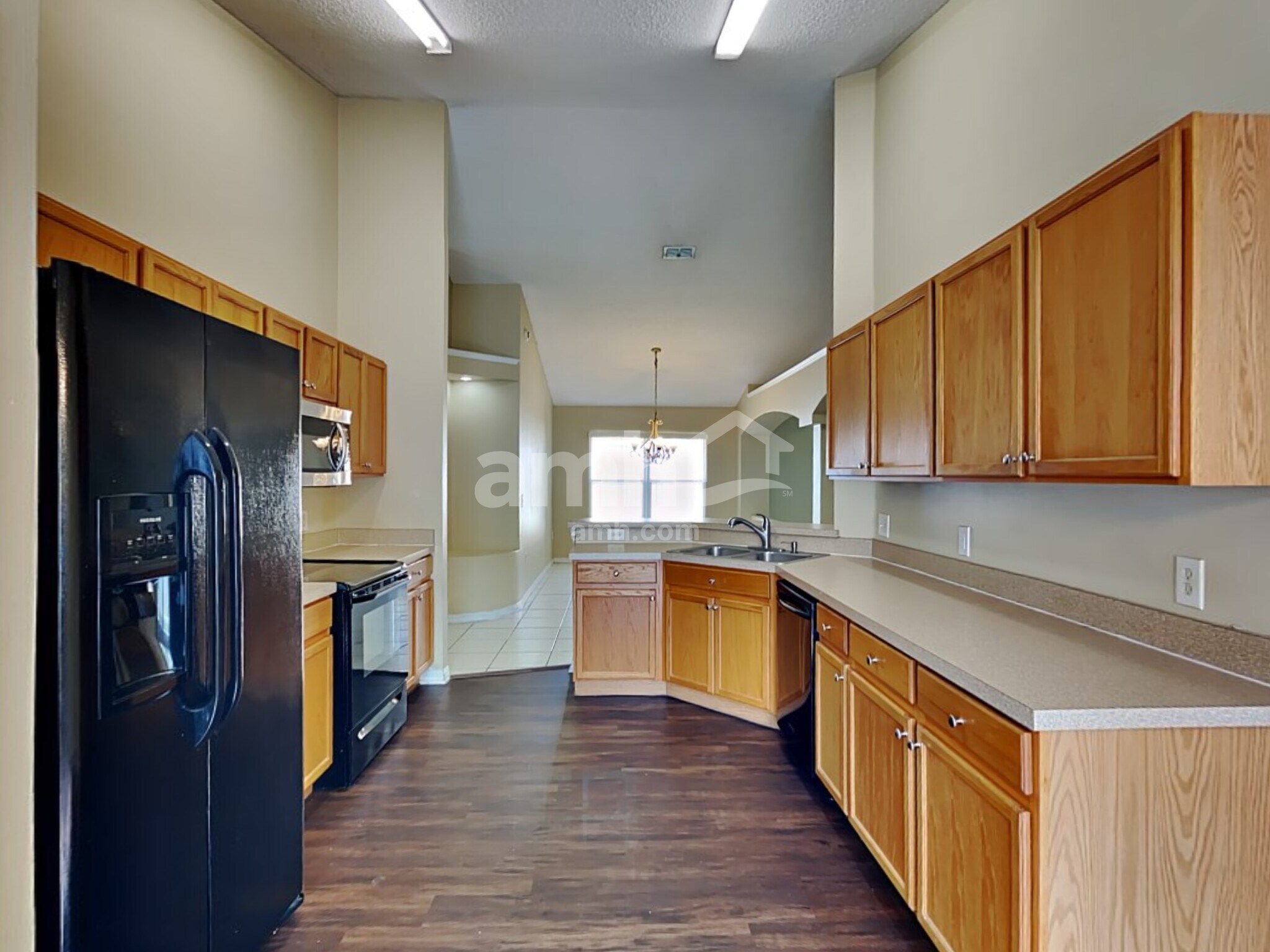 Building Photo - 2229 Hunters Greene Dr
