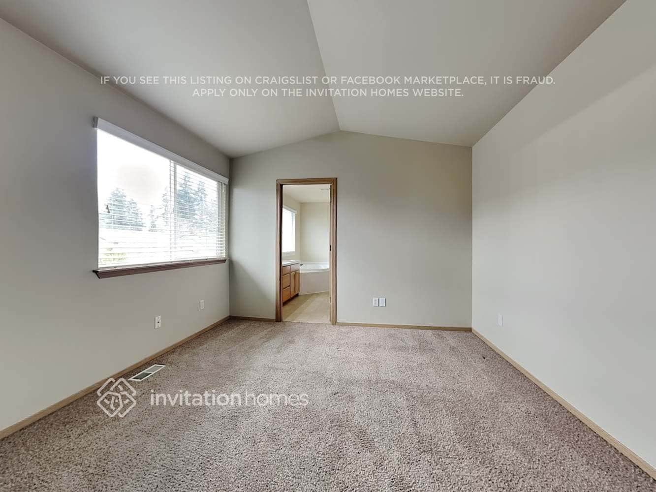 Building Photo - 17302 26th Ave E