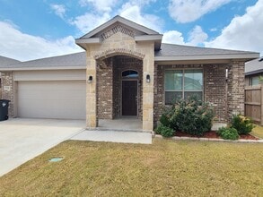 Building Photo - 7320 Fossell Ranch Rd