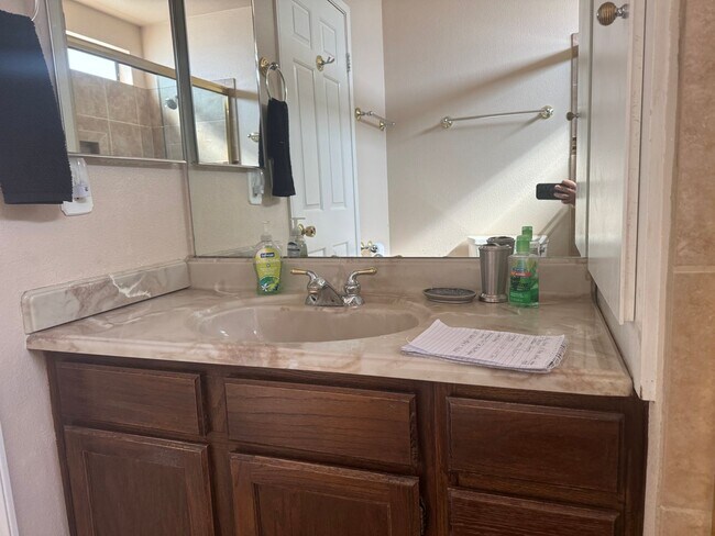 Building Photo - *2BR 2BA Furnished Condominium Riverfront with Dock, Private Beach