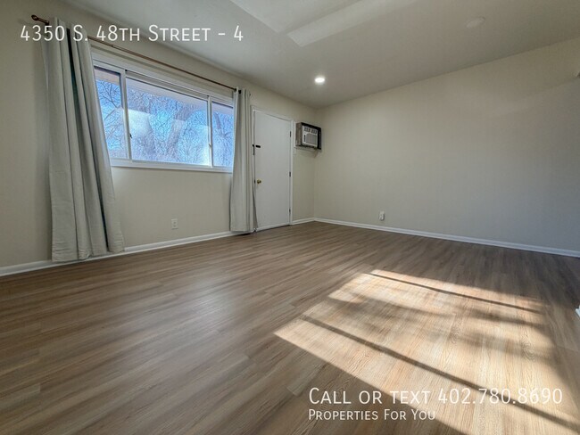 Building Photo - 4350 S 48th St