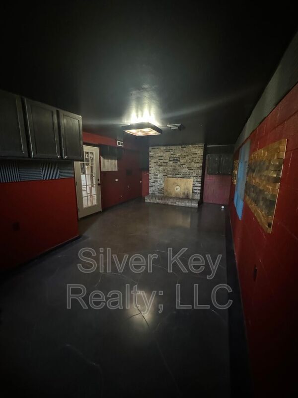 Building Photo - 103 Co Rd 807