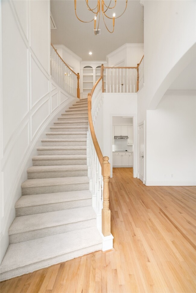 Building Photo - 4746 Post Oak Timber Dr