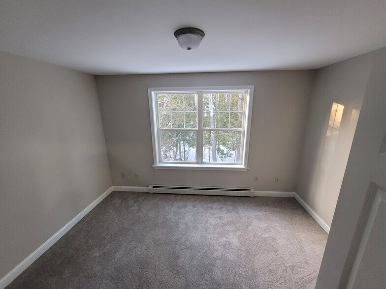 Building Photo - 22 Tourmaline Dr