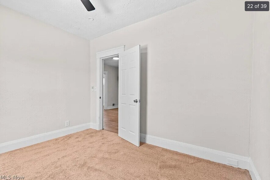 Building Photo - 13612 Durkee Ave