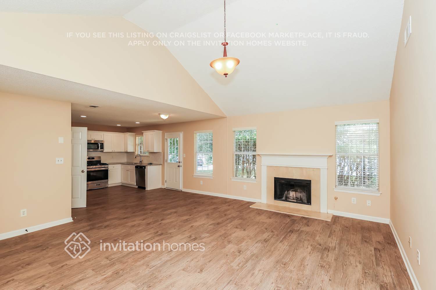 Building Photo - 2992 Knoll View Pl