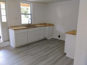 Building Photo - 1448 Parental Home Rd