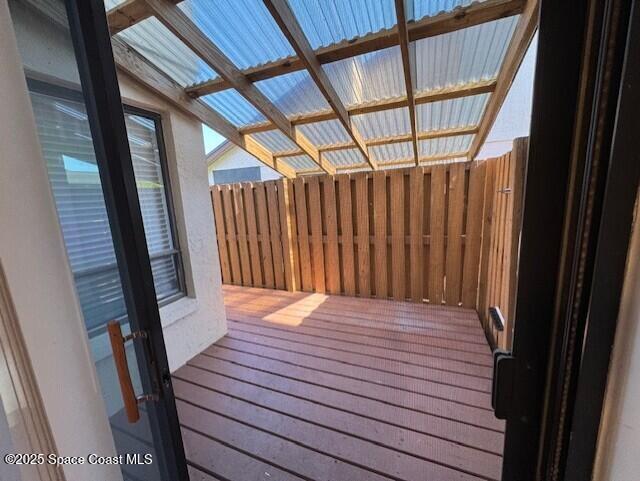 Building Photo - 2270 Golf Isle Dr