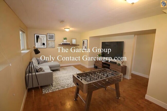 Building Photo - 20540 NW Highland Ct