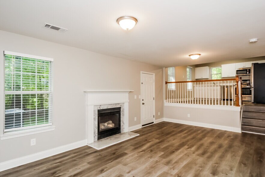 Building Photo - 2538 Rock Creek Ct