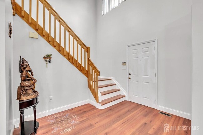 Building Photo - 10 Sawgrass Ct