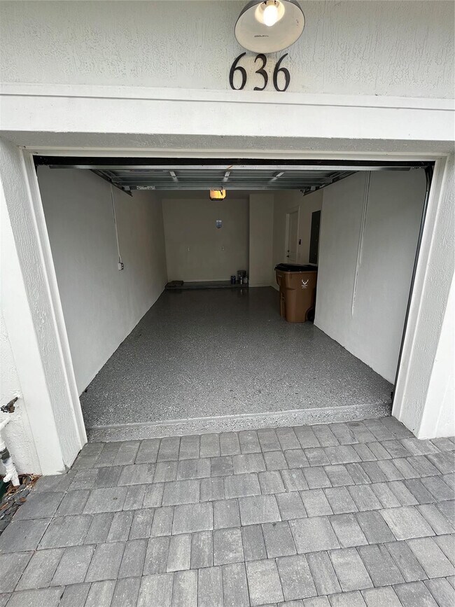 Building Photo - 636 Parsons Wy