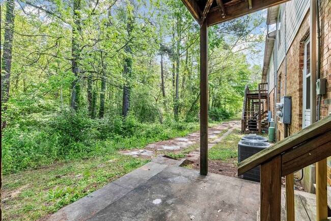 Building Photo - 2 Bedroom Availability