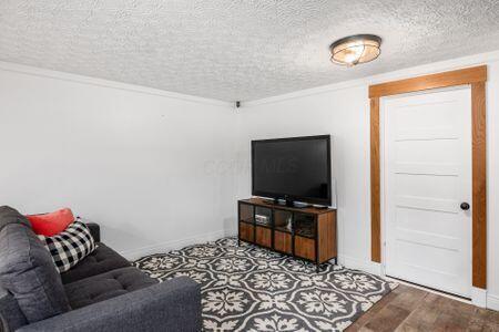 Building Photo - 4601 Parkmoor Dr