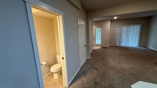 Building Photo - 6446 N Descartes Dr