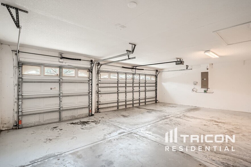 Building Photo - 4320 Balington Dr