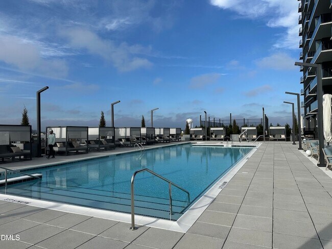 Building Photo - 115 Morris St