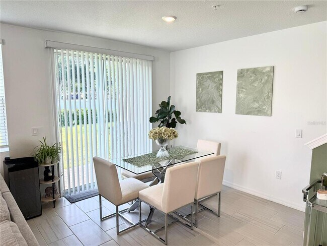 Building Photo - 2013 Crape Jasmine Ln