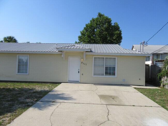 Building Photo - 5111 Flint Ave