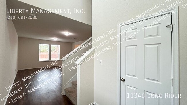 Building Photo - 11346 Long Rider