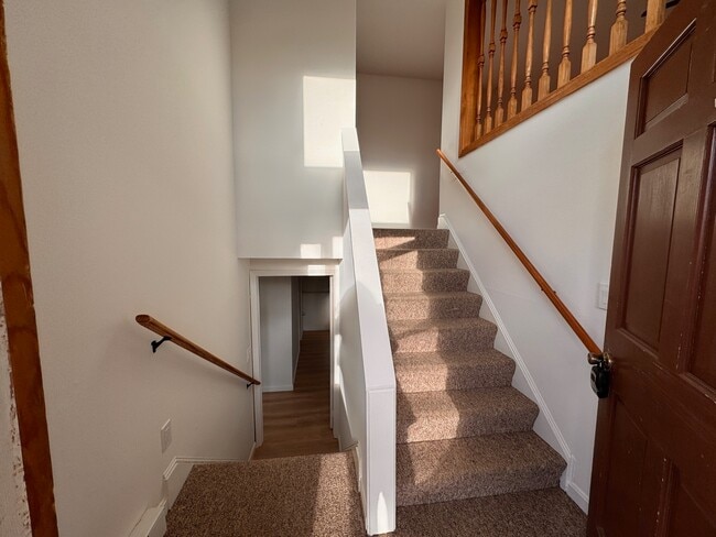 Building Photo - 194 Virgo Dr