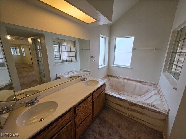 Building Photo - 4720 O'Bannon Dr