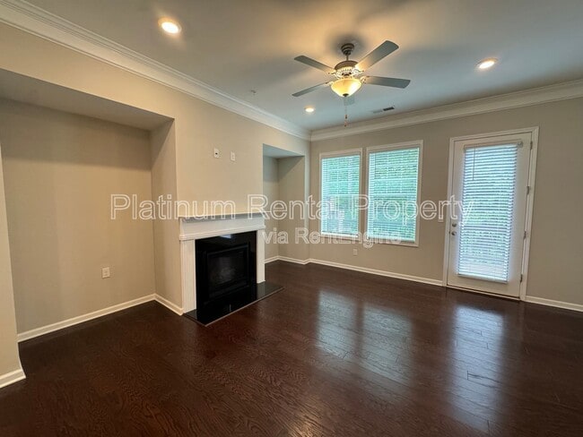 Building Photo - 707 Topsail Ln