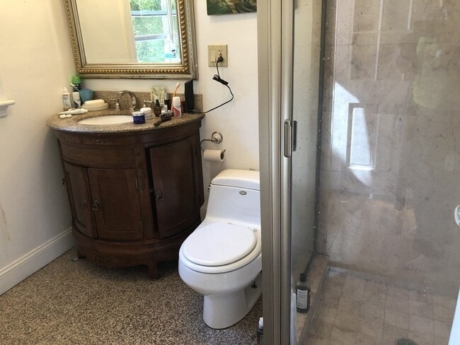 Building Photo - 165 Longwood Ave