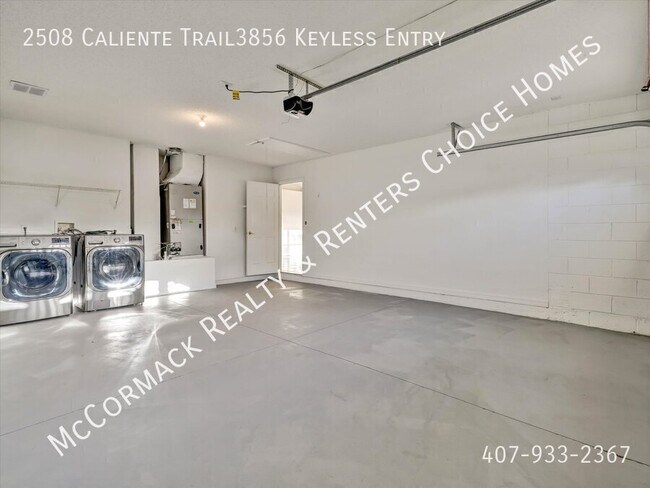 Building Photo - 2508 Caliente Trail
