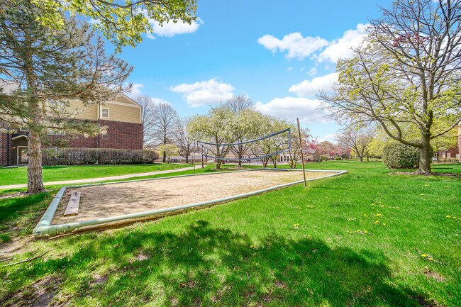 Building Photo - 124 Glengarry Dr