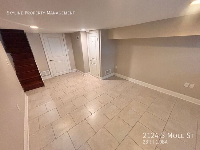 Building Photo - 2124 S Mole St