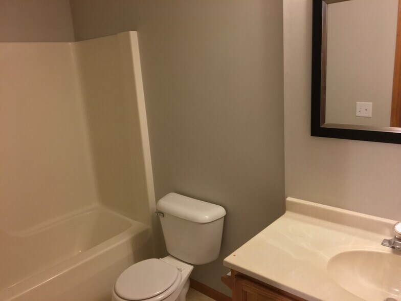 Building Photo - 5717 Ambrosia Ter