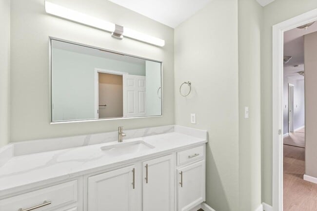 Building Photo - Spacious Sunrise Home for Rent in Puyallup...