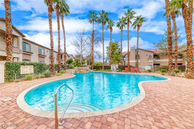 Building Photo - 75 N Valle Verde Dr