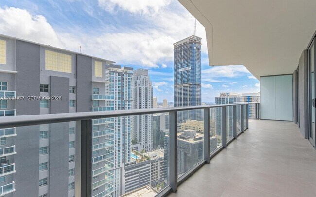 Building Photo - 1300 S Miami Ave