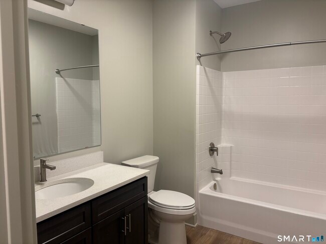 Building Photo - 75 Marlborough St