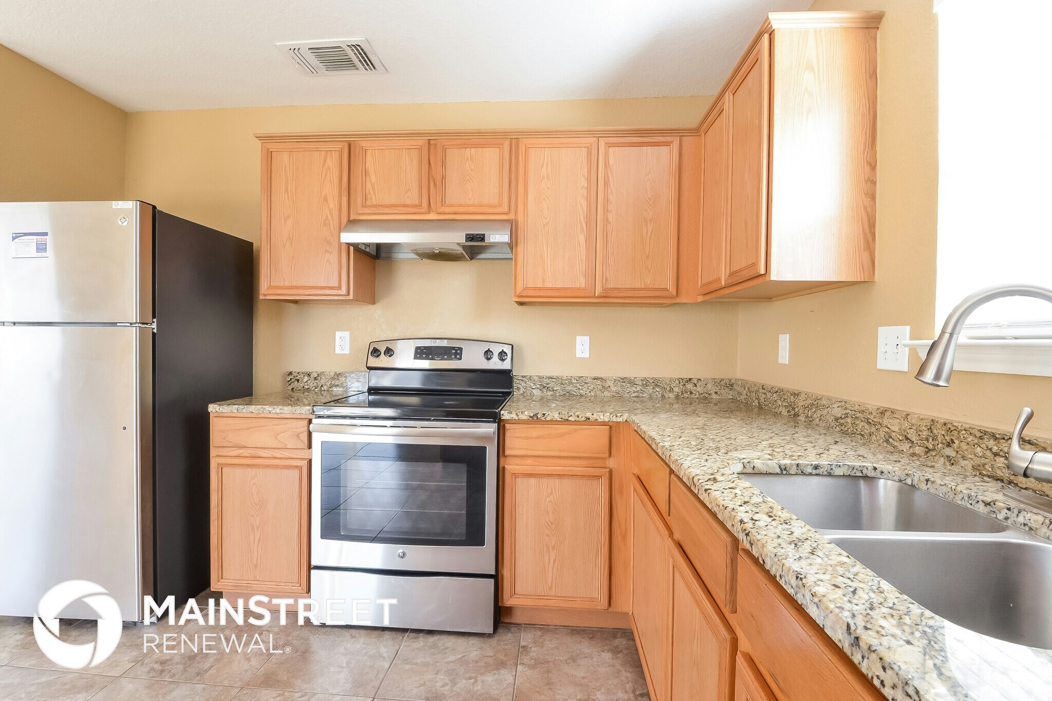 Building Photo - 8518 Adams Hill Dr