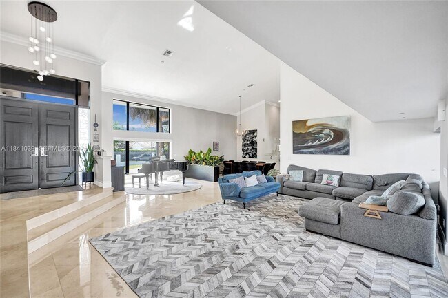 Building Photo - 13724 SW 92nd Ct