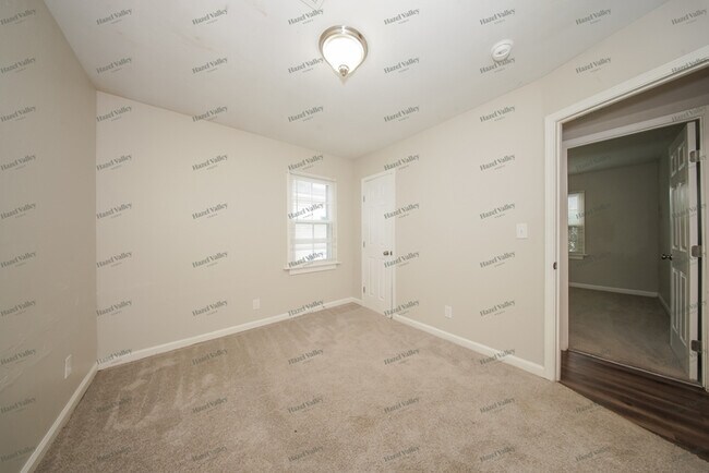 Building Photo - 5933 NW 58th St