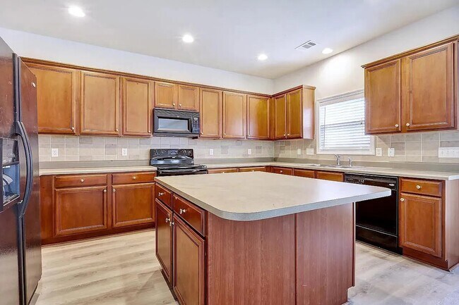 Building Photo - 126 Jordan Crest Ct