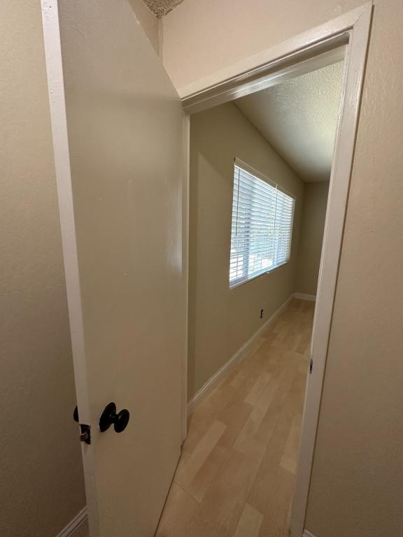 Building Photo - 6601 Lindbrook Way