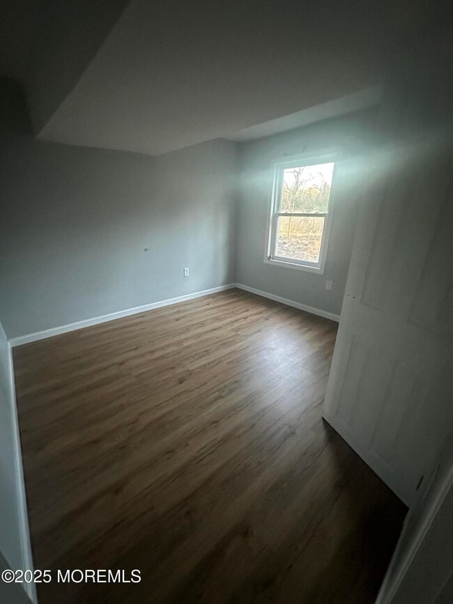 Building Photo - 244 Perrineville Rd