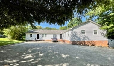 Building Photo - Winget143