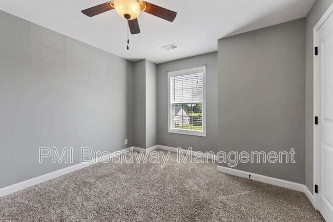 Building Photo - 1259 Eagle's View Dr