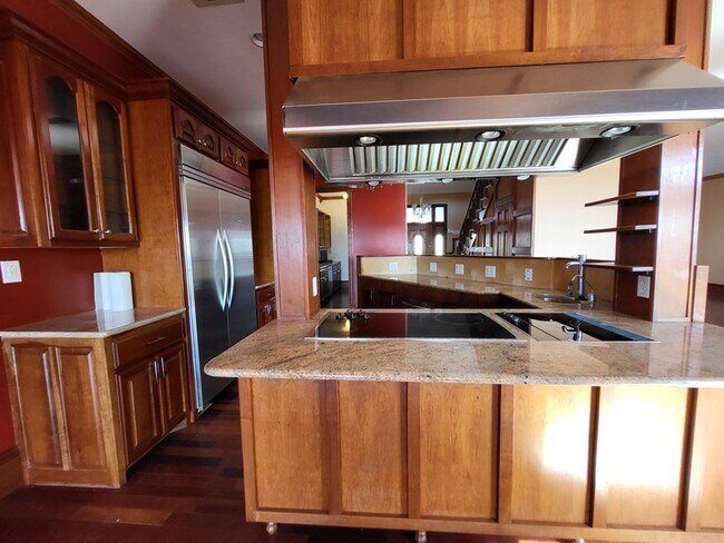 Building Photo - 2014 Vista Ridge Dr