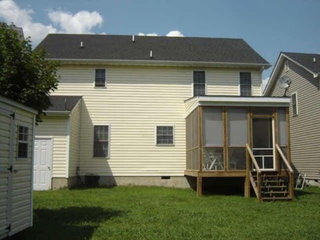 Building Photo - 1711 Idlewood Ave