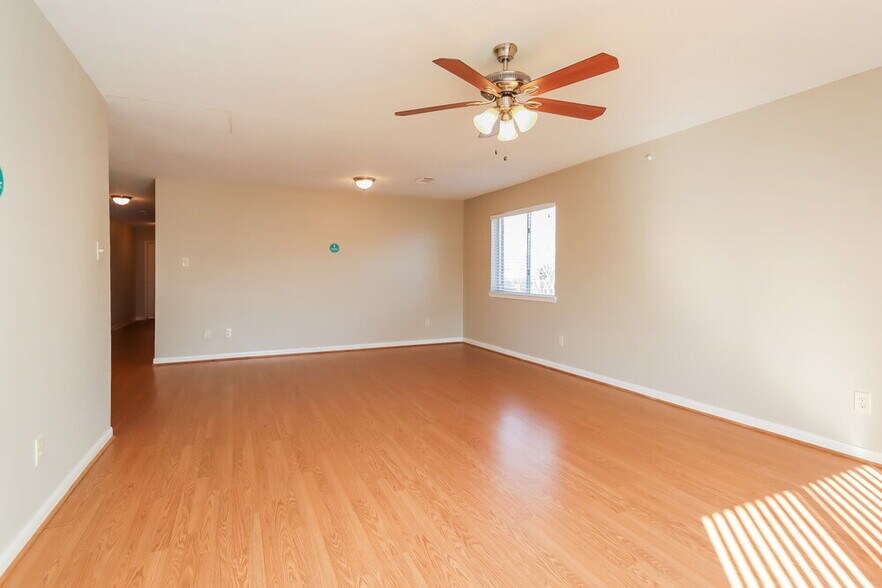 Building Photo - 16115 Purpleridge Ct