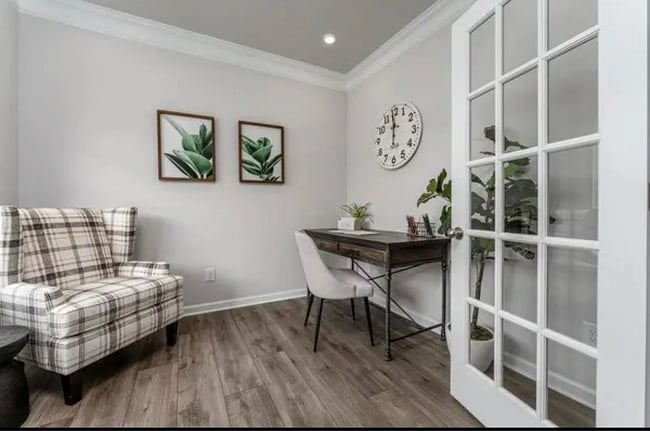 Building Photo - 930 Millstream Dr