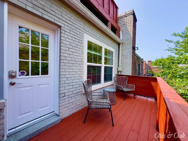 Building Photo - 4805 4th St NW