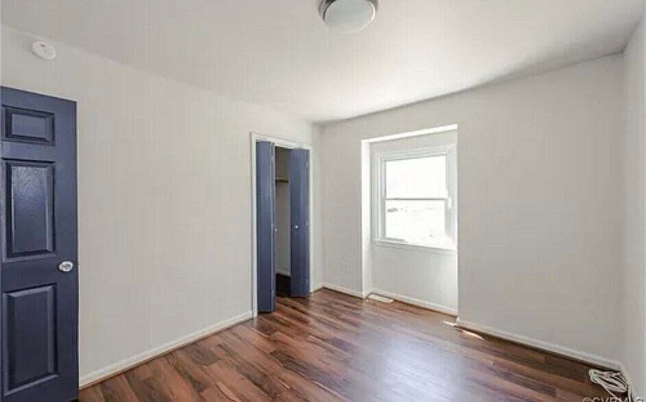 Building Photo - 1511 Sunnyside Ave